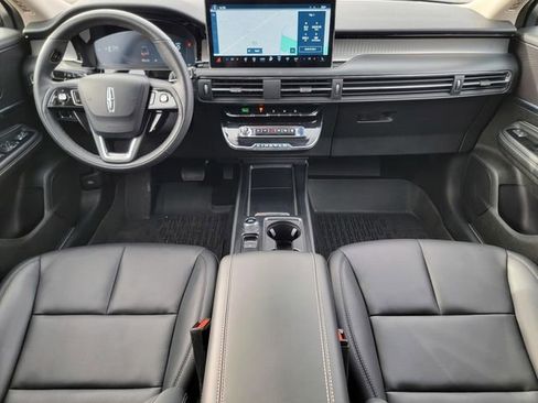 Certified 2024 Lincoln Corsair Premiere w/ Equipment Group 101A image 26