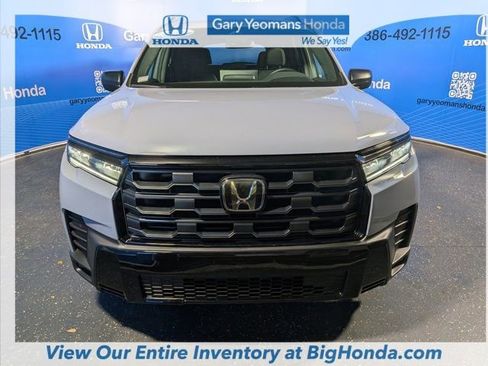 Used 2026 Honda Pilot Sport image 15