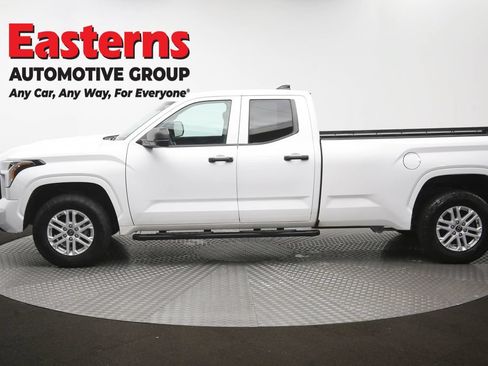Used 2022 Toyota Tundra SR AWD/4WD image 61