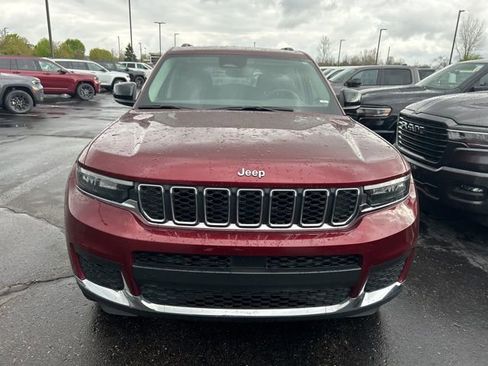 Used 2023 Jeep Grand Cherokee L Laredo w/ Luxury Tech Group I AWD/4WD image 6