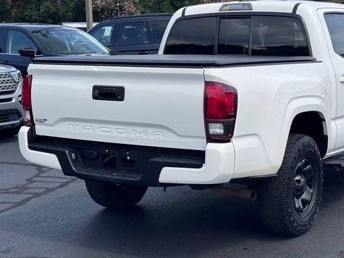 Used 2020 Toyota Tacoma SR w/ SR Convenience Package RWD image 37