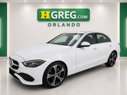 Used 2023 Mercedes-Benz C 300 Sedan image 4