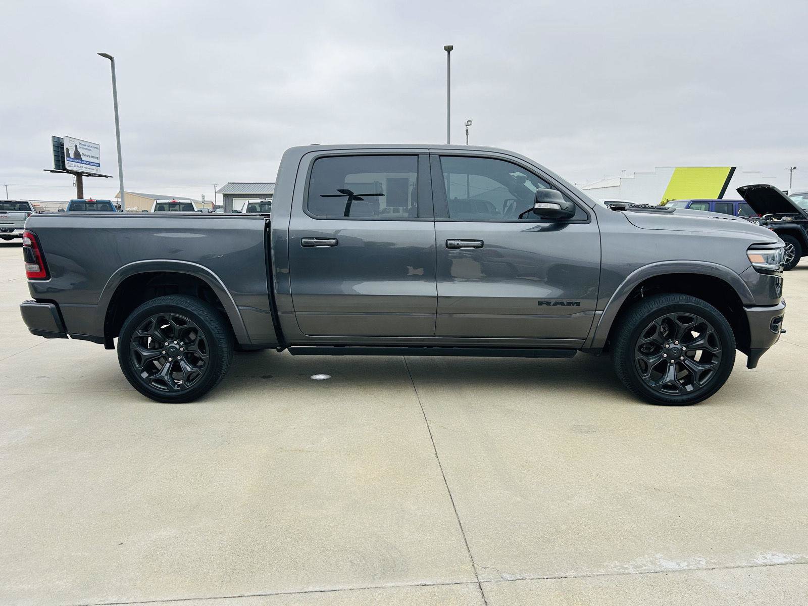 Used 2021 RAM 1500 Limited w/ Night Edition AWD/4WD image 40