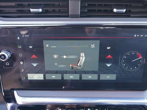 Used 2025 GMC Sierra 1500 Denali w/ Technology Package AWD/4WD image 25