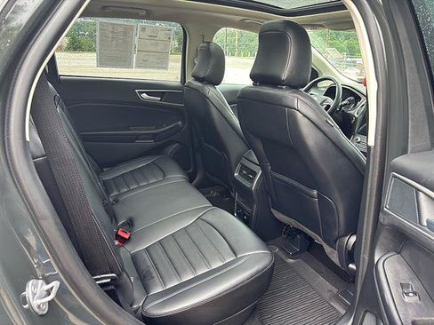 Certified 2024 Ford Edge SEL w/ Convenience Package AWD/4WD image 19
