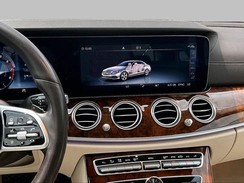 Certified 2020 Mercedes-Benz E 350 4MATIC Sedan image 7