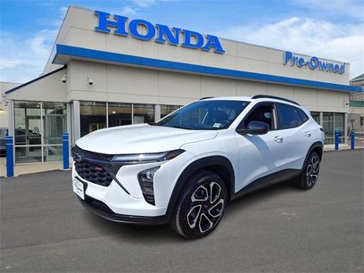 Used 2024 Chevrolet Trax RS