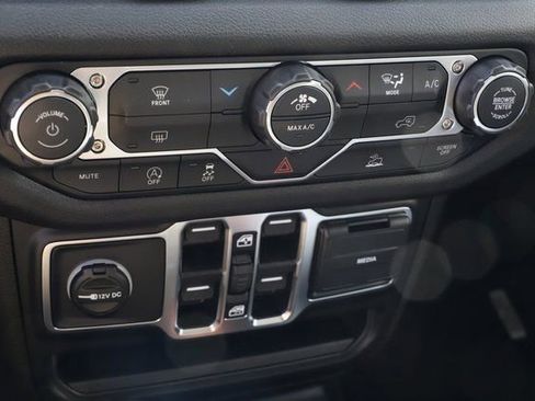 New 2026 Jeep Wrangler Unlimited Sport AWD/4WD image 25