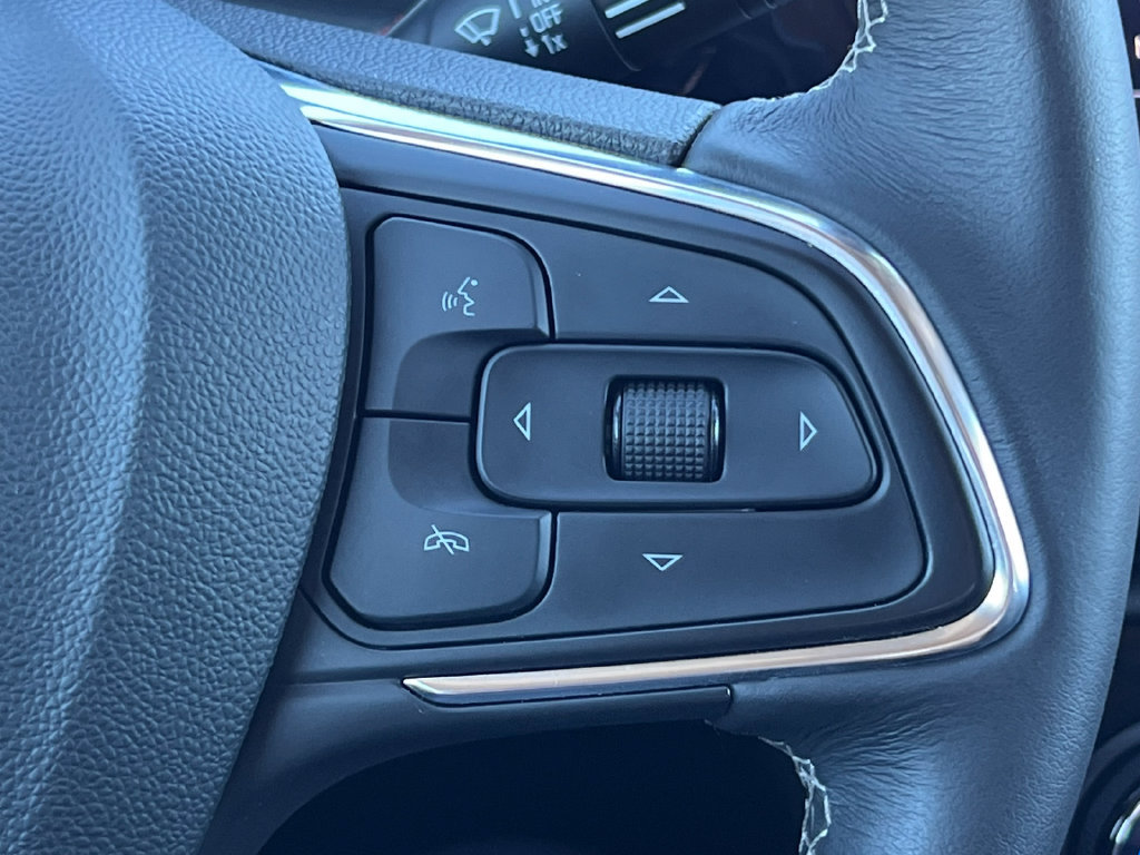 Used 2023 Buick Encore GX Preferred w/ Cold Weather Comfort Package FWD image 20