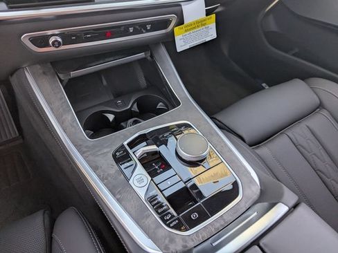 New 2026 BMW X5 xDrive40i AWD/4WD image 23