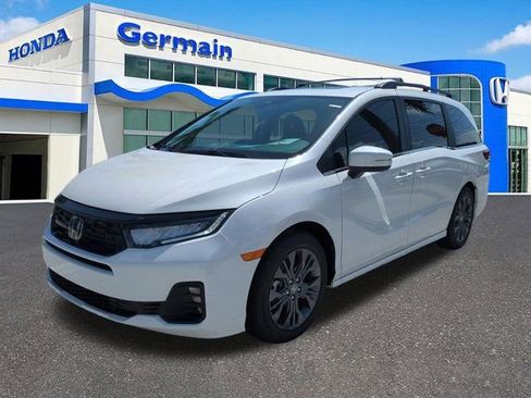 New 2026 Honda Odyssey Touring image 7