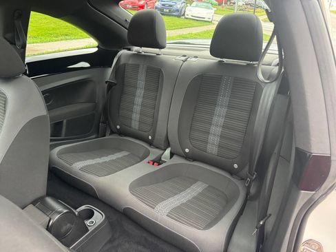 Used 2013 Volkswagen Beetle 2.0T FWD image 12