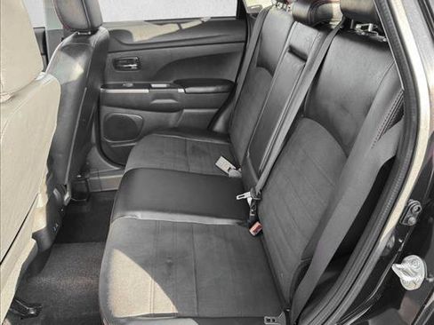 Used 2024 Mitsubishi Outlander Sport SE image 8