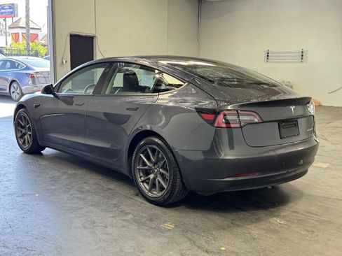 Used 2022 Tesla Model 3 Long Range image 2