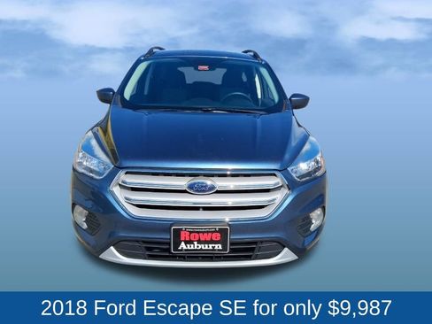 Certified 2018 Ford Escape SE image 2