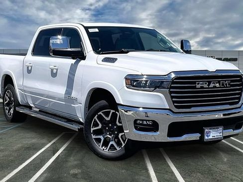 New 2026 RAM 1500 Laramie w/ Advanced Safety Group II AWD/4WD image 14