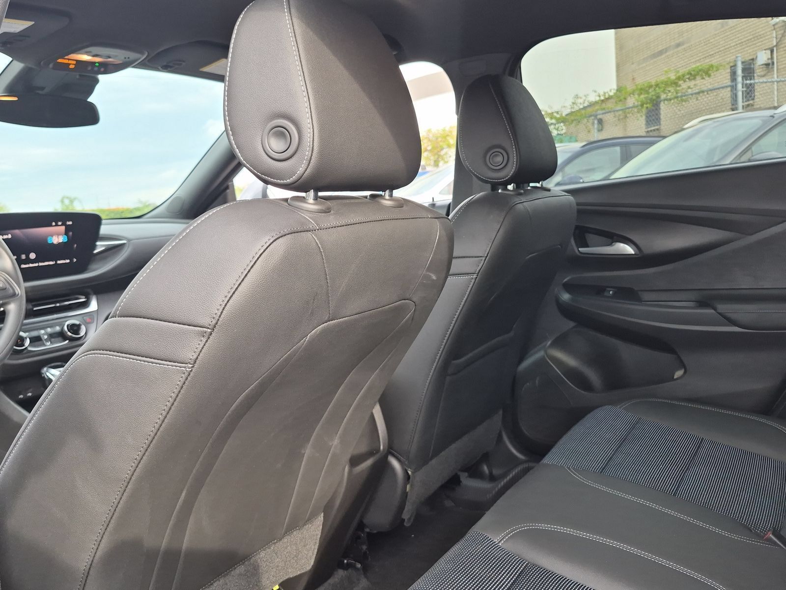 Used 2026 Buick Envista Preferred FWD image 18