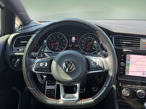 Used 2019 Volkswagen GTI Autobahn FWD image 11