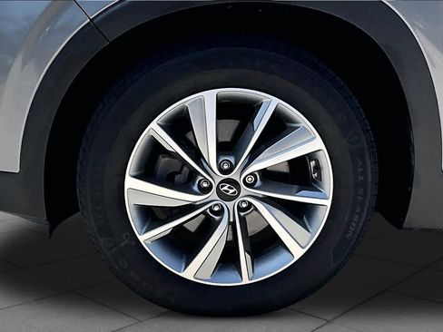 Used 2020 Hyundai Santa Fe Limited w/ Cargo Package FWD image 11