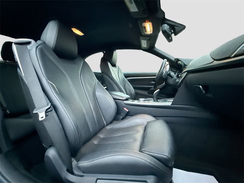 Used 2018 BMW 430i Convertible w/ Premium Package image 29