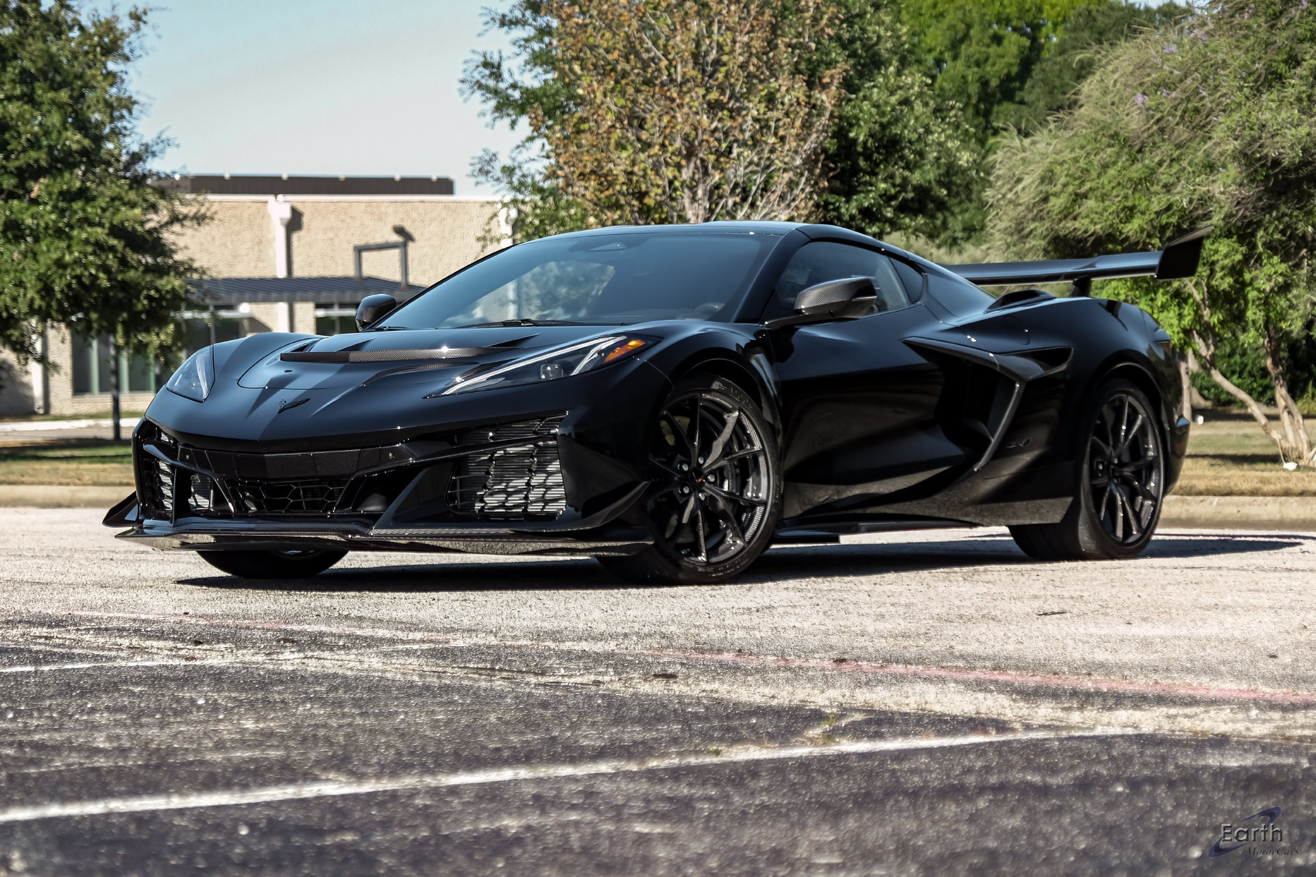 Used 2025 Chevrolet Corvette ZR1 w/ ZR1 Carbon Fiber Aero Package RWD image 7