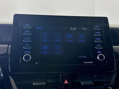 Used 2021 Toyota Camry SE image 16