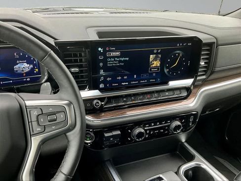 Used 2023 Chevrolet Silverado 1500 RST w/ Rally Edition AWD/4WD image 12