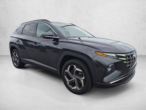 Used 2023 Hyundai Tucson Limited AWD/4WD image 3
