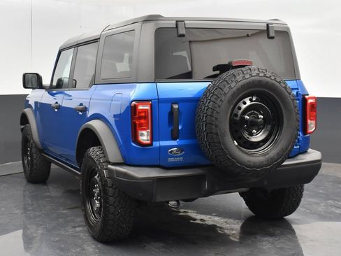 Used 2023 Ford Bronco Black Diamond AWD/4WD image 3