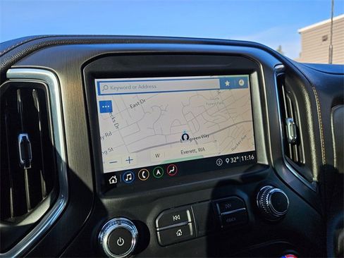 Used 2020 GMC Sierra 2500 AT4 w/ AT4 Premium Package image 24