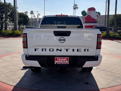 New 2026 Nissan Frontier SV w/ All-Weather Content Package image 6