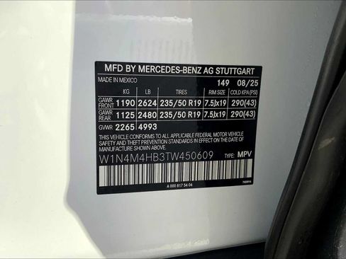 Certified 2026 Mercedes-Benz GLB 250 4MATIC image 25
