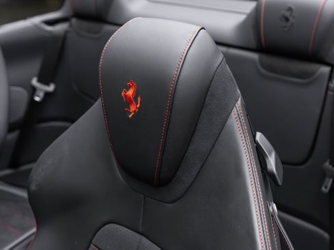 Used 2025 Ferrari Roma Spider RWD image 14