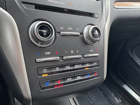 Used 2015 Lincoln MKC AWD w/ Equipment Group 102A Reserve image 20