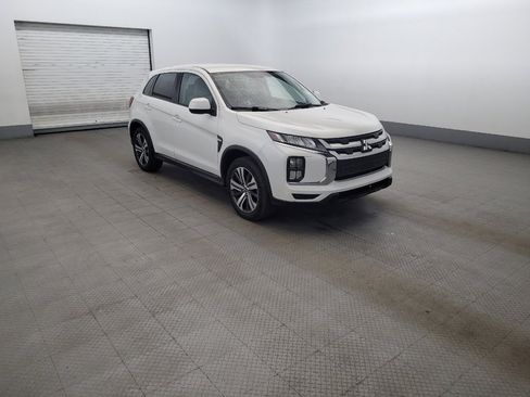 Used 2020 Mitsubishi Outlander Sport ES FWD image 13