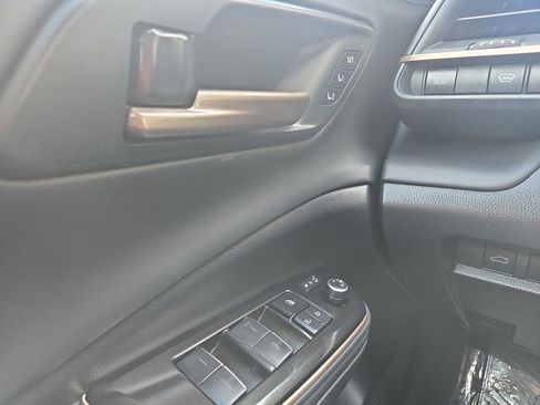 Used 2024 Toyota Crown Limited image 20