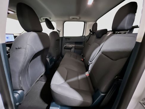 Used 2025 Ford Maverick XL FWD image 16