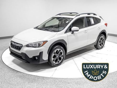 Used 2021 Subaru Crosstrek 2.0i Premium w/ Moonroof Package AWD/4WD image 1