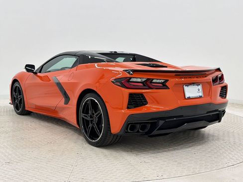 Used 2025 Chevrolet Corvette Stingray Premium Conv w/ Stealth Interior Trim Package RWD image 3