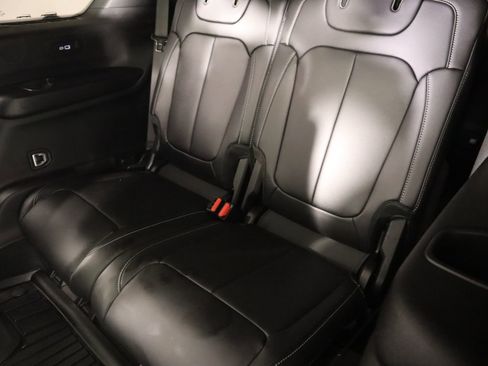 Used 2025 Jeep Grand Cherokee L Limited image 14