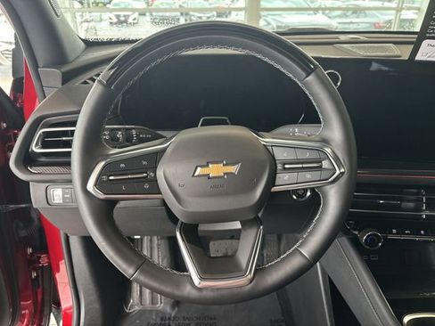 Certified 2024 Chevrolet Traverse RS image 36