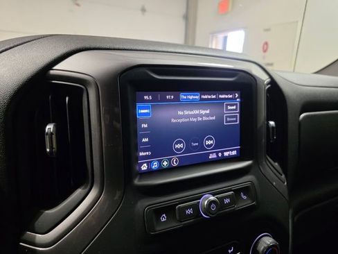 Certified 2021 Chevrolet Silverado 1500 Custom Trail Boss w/ Safety Confidence Package image 16