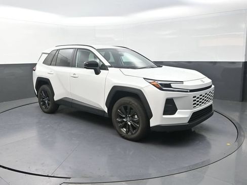 Used 2026 Toyota RAV4 XLE Premium FWD image 10