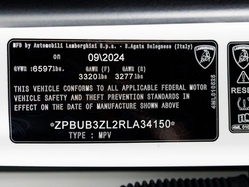 Used 2024 Lamborghini Urus S image 93