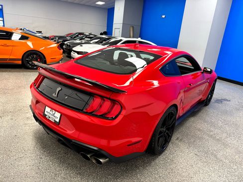 Used 2022 Ford Mustang Shelby GT500 w/ Technology Package image 10