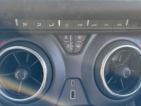 Used 2023 Chevrolet Blazer LT w/ Convenience Package AWD/4WD image 28