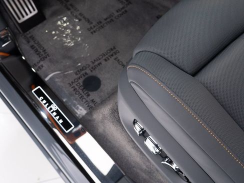 New 2027 Rolls-Royce Cullinan Black Badge AWD/4WD image 13