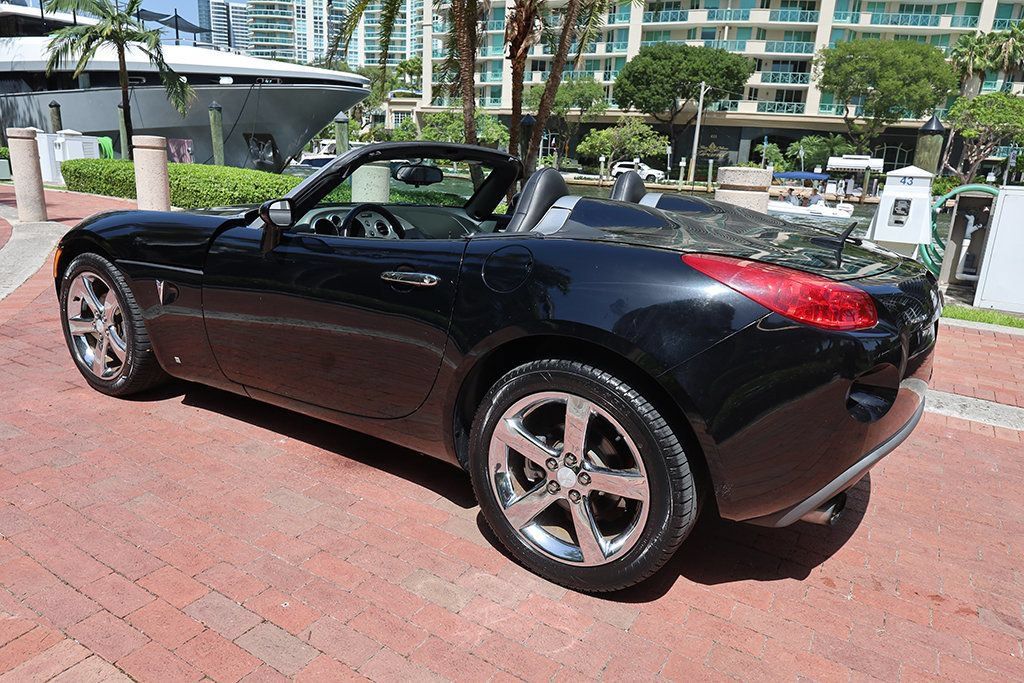 Used 2007 Pontiac Solstice GXP w/ Premium Package RWD image 18