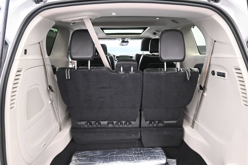 Used 2022 Chrysler Pacifica Limited AWD/4WD image 24
