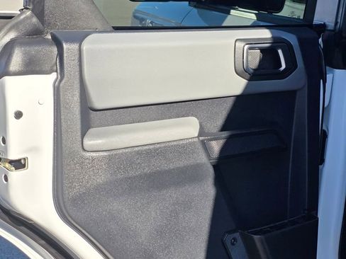 Used 2023 Ford Bronco Big Bend image 11